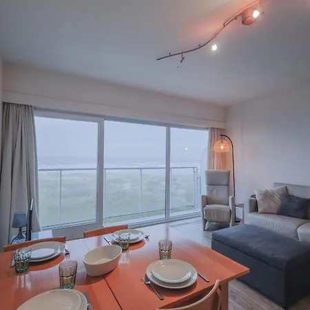 Apartament West31 With Beautiful Sea Views Oostduinkerke