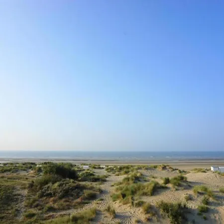 Apartament West31 With Beautiful Sea Views Oostduinkerke